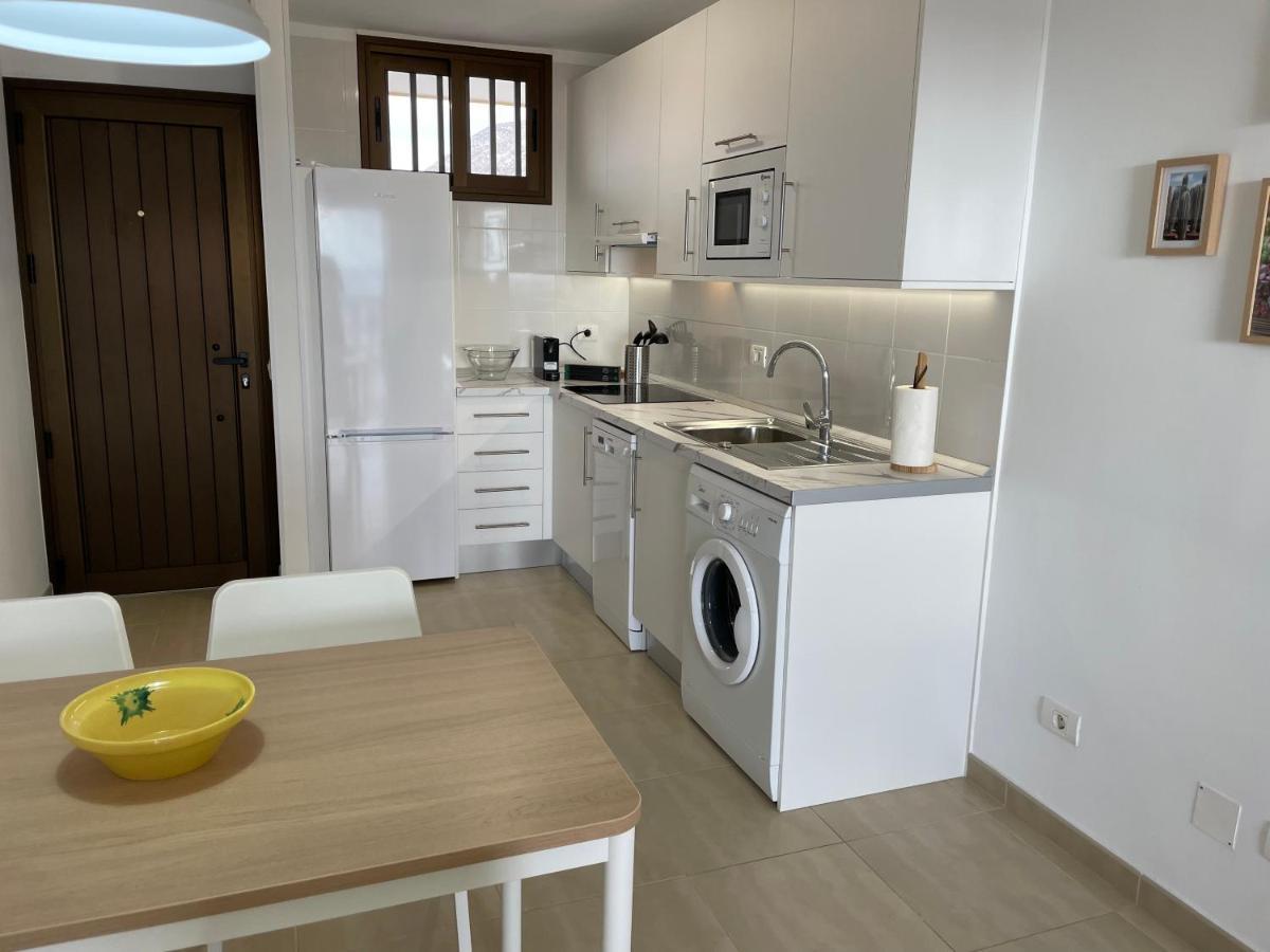 Achacay Sunset Apartment Los Cristianos  Ngoại thất bức ảnh