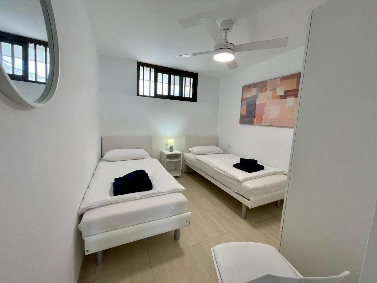 Achacay Sunset Apartment Los Cristianos  Ngoại thất bức ảnh
